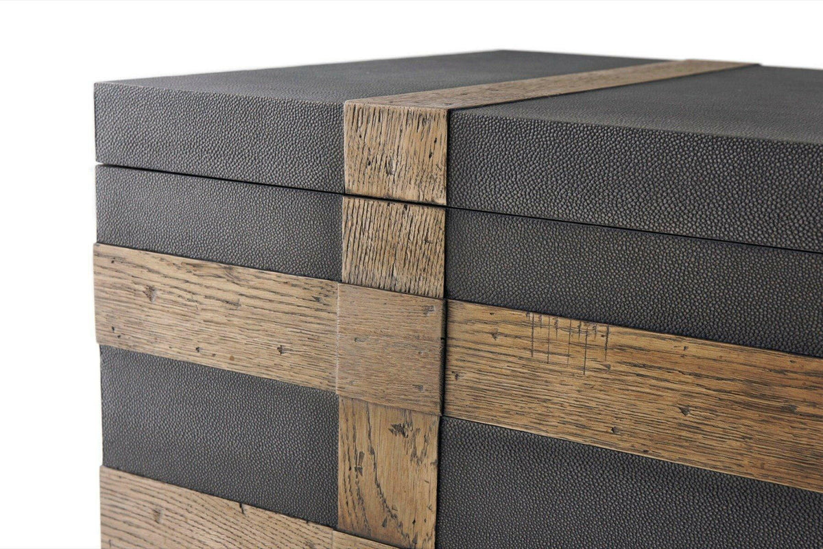 Coffee Table Muniment in Echo Oak.