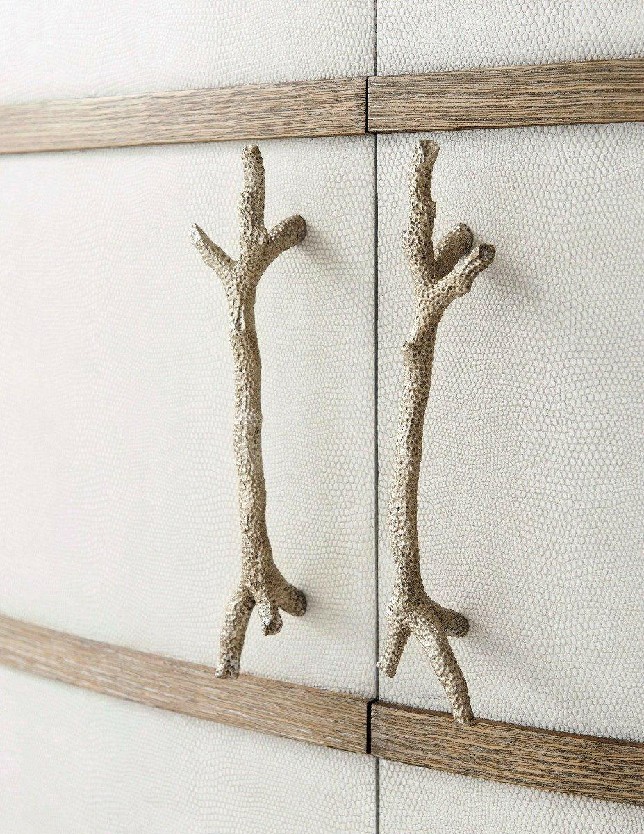 Curved Cabinet Brandon in Champagne.