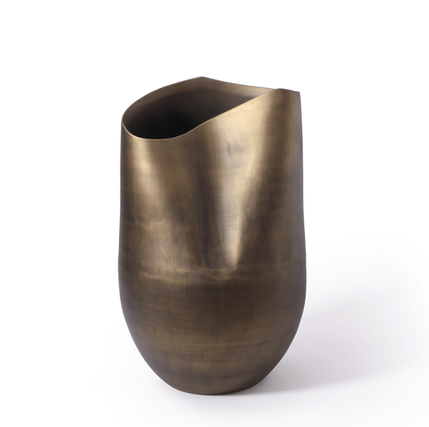 Tromba II Ceramic Pot.