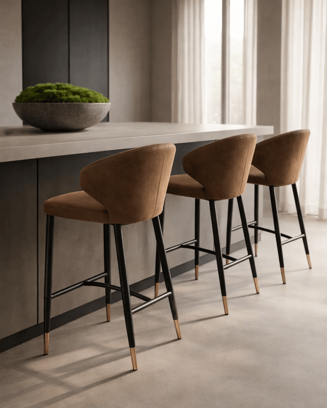 Tommy Franks Dining Bellroy Bar Stool - Warwick Eastwood Tan House of Isabella UK