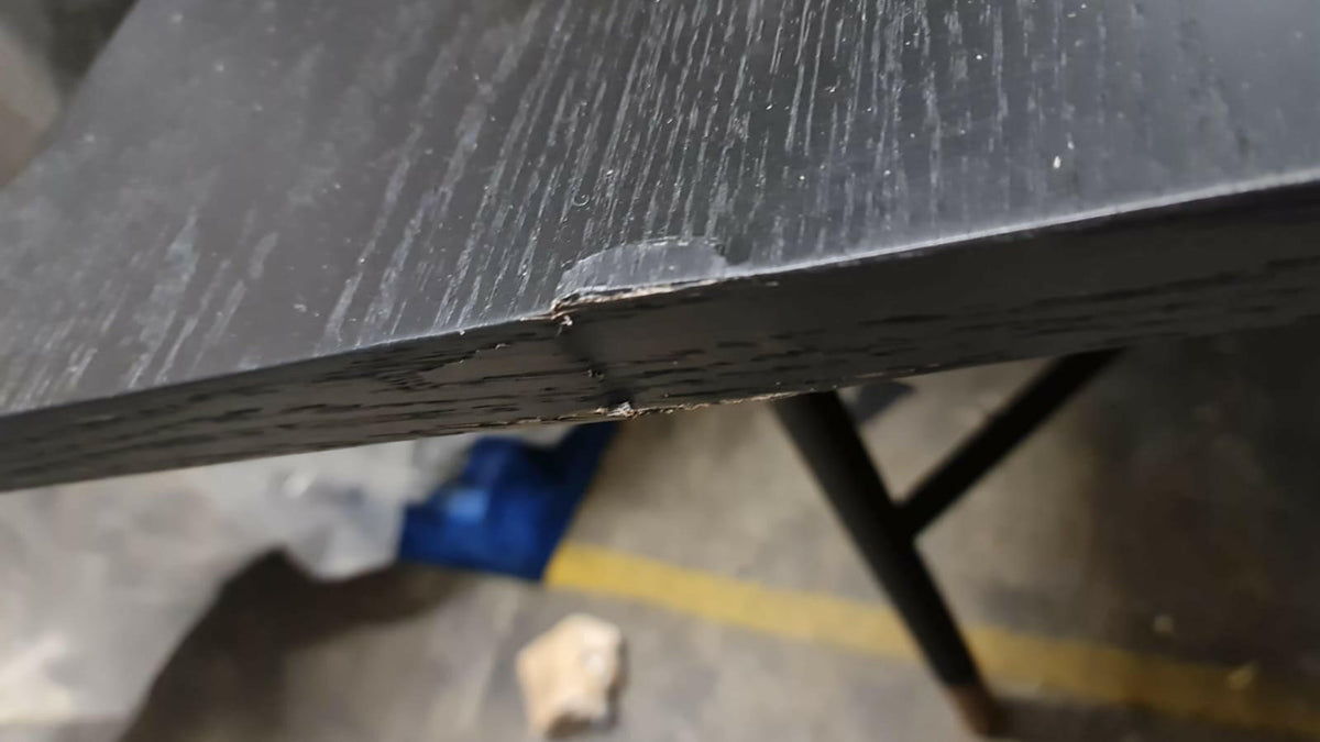Bofo Dining Table 180 - Black Oak (Slight damage) | OUTLET.