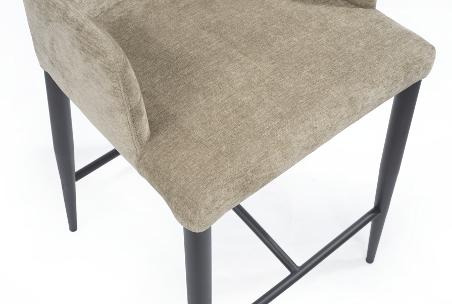 Varsi Counter Stool - Giselle Olive.