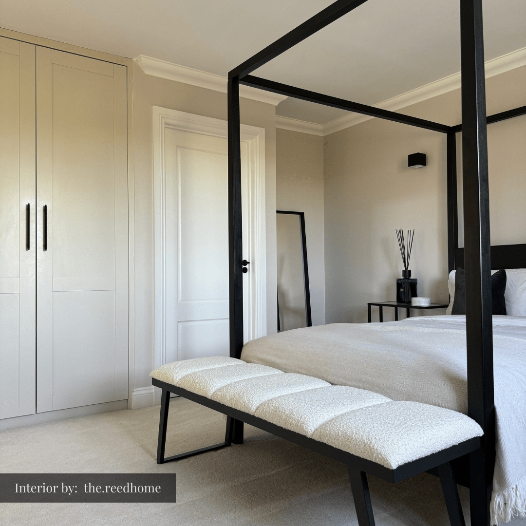 Ponce Bench - Chex Polar Bouclé.