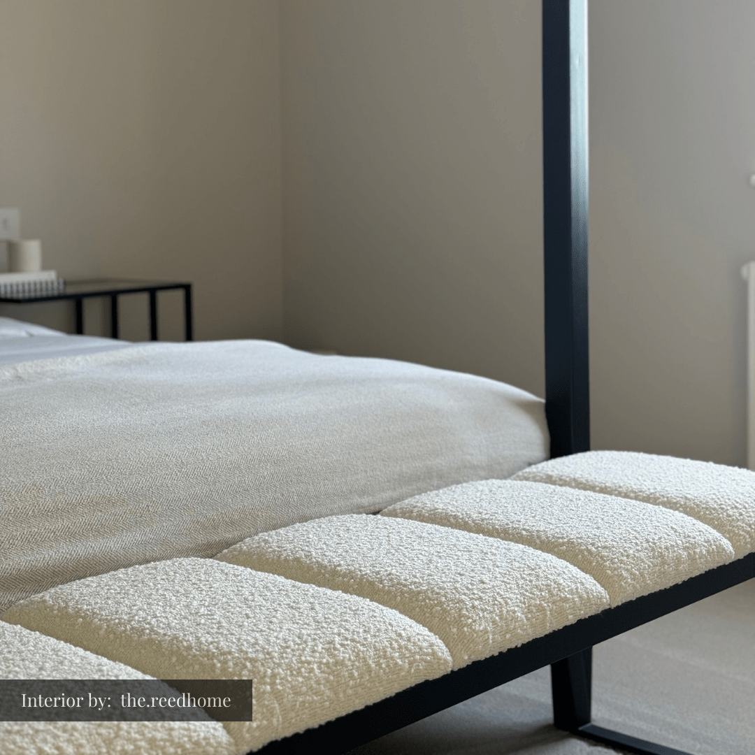 Ponce Bench - Chex Polar Bouclé.