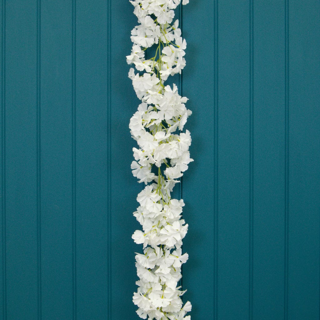 I & T Begonia Blossom Garland White 170cm.