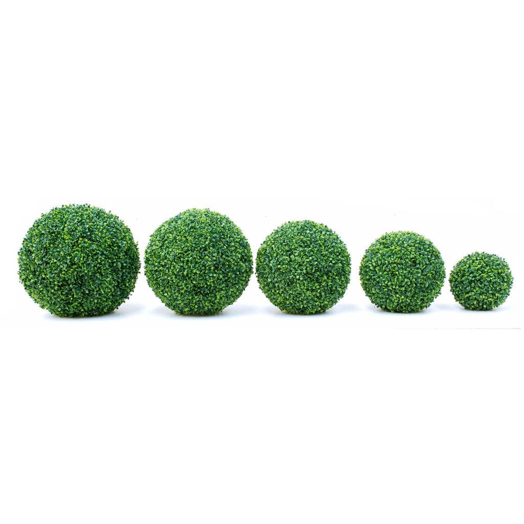 Topiary Boxwood Ball 20cm J UV.