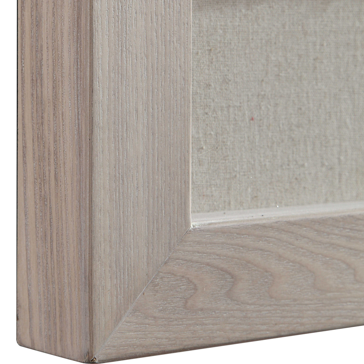 Black Label Amata Shadow Box.