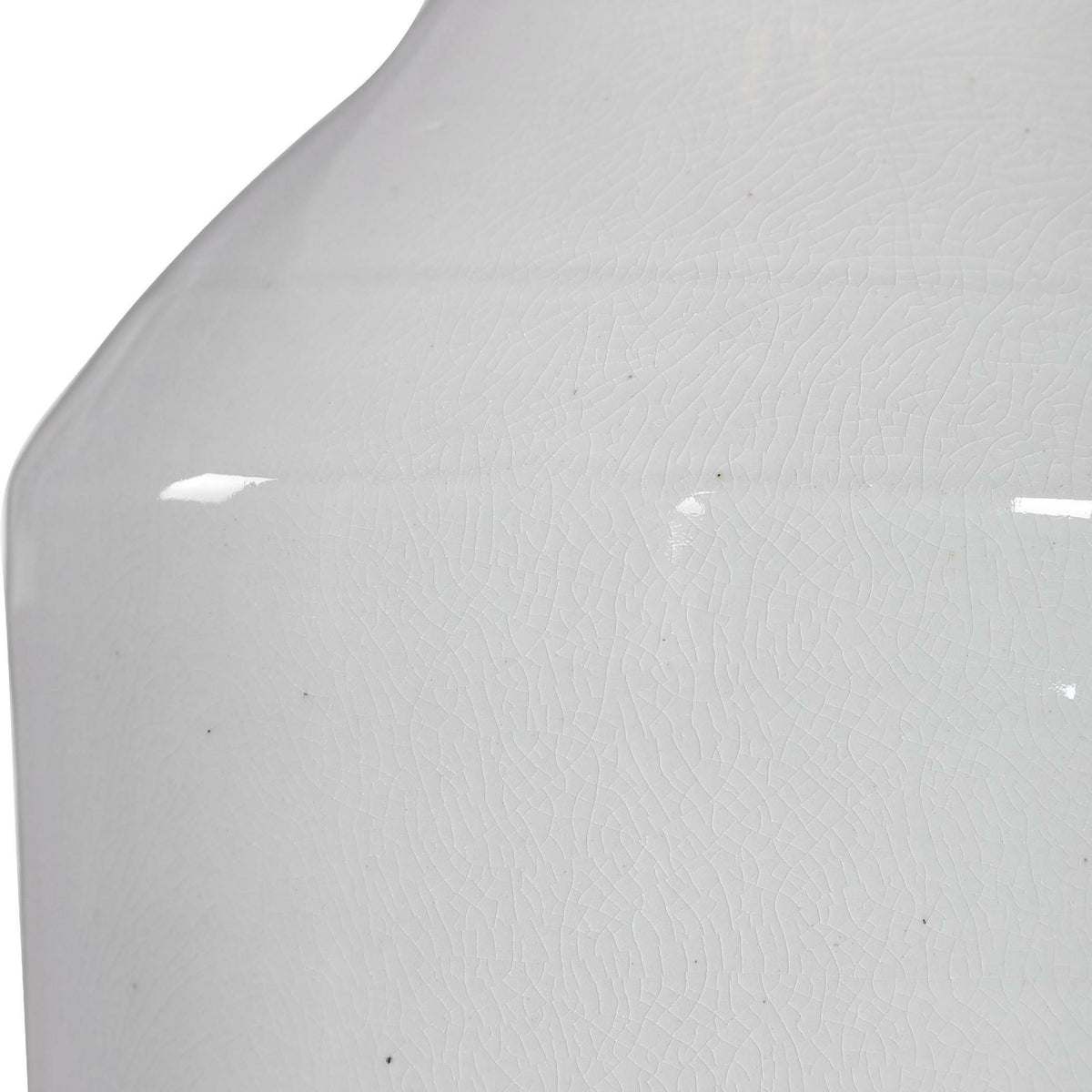 Dakota White Crackle Table Lamp.