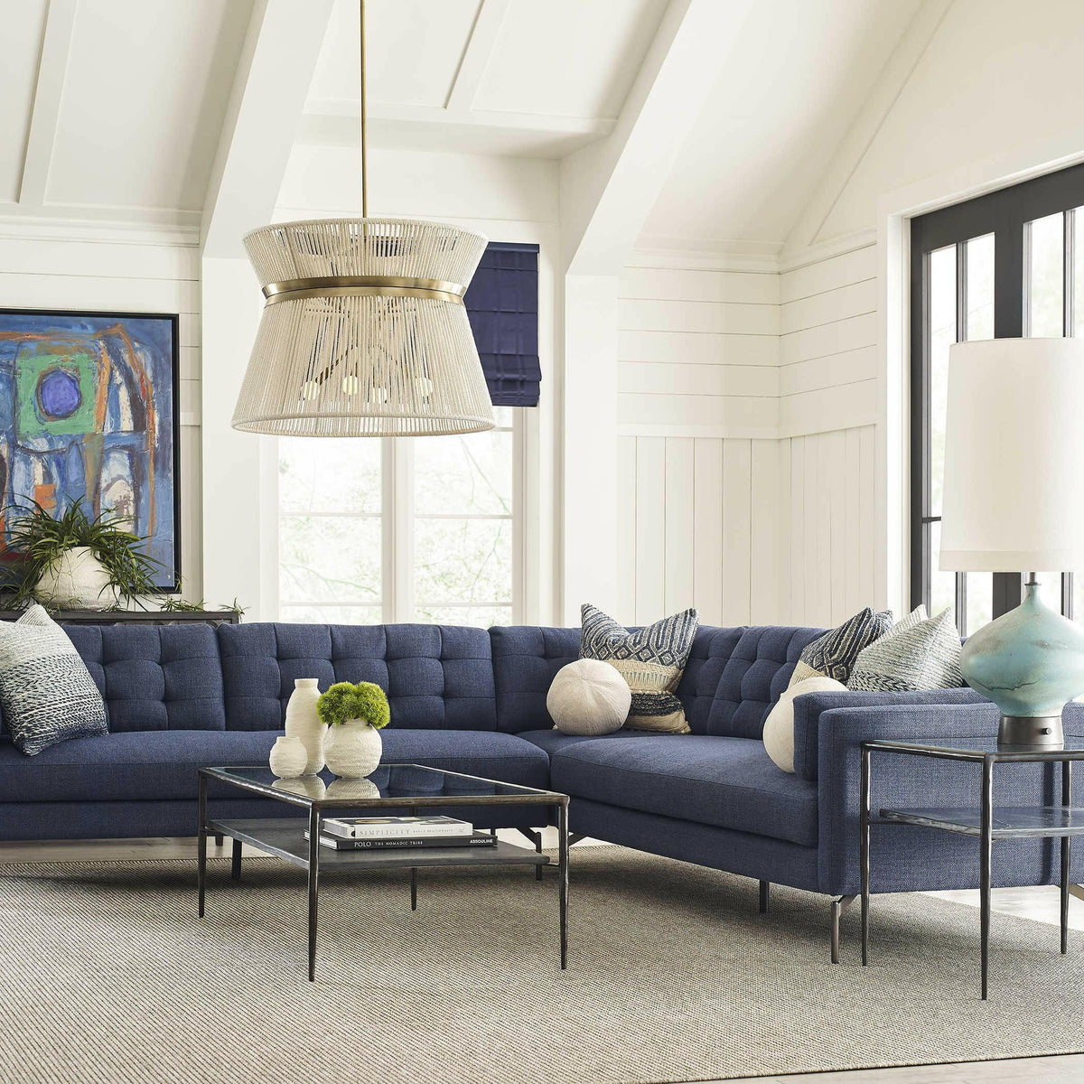 Highly Strung, 8 Lt Round Pendant - White.