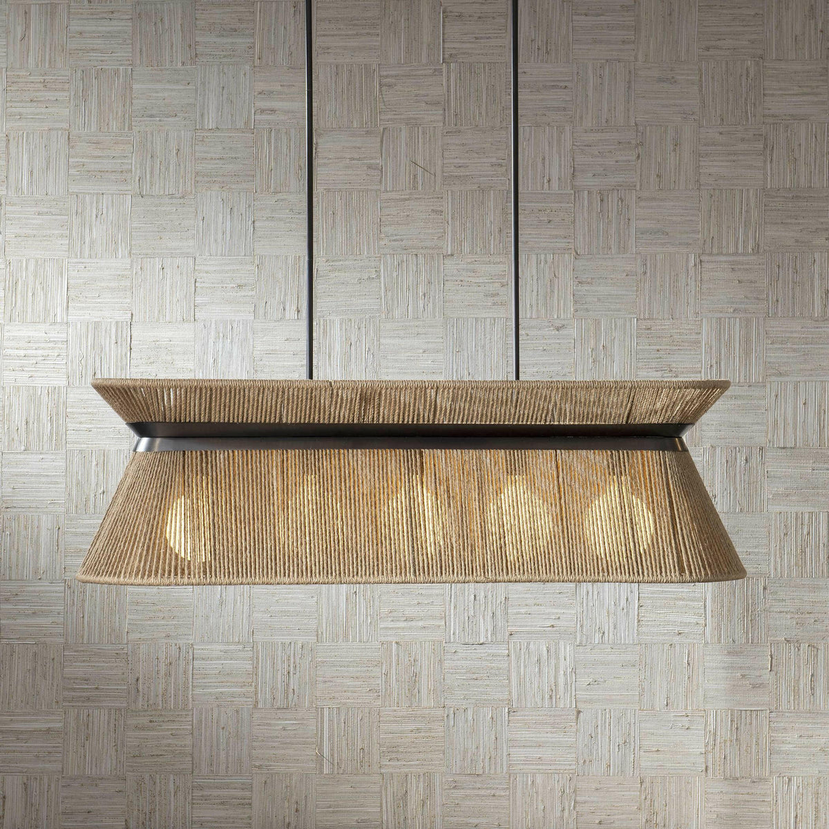 Highly Strung, 5 Lt Linear Pendant - Natural.
