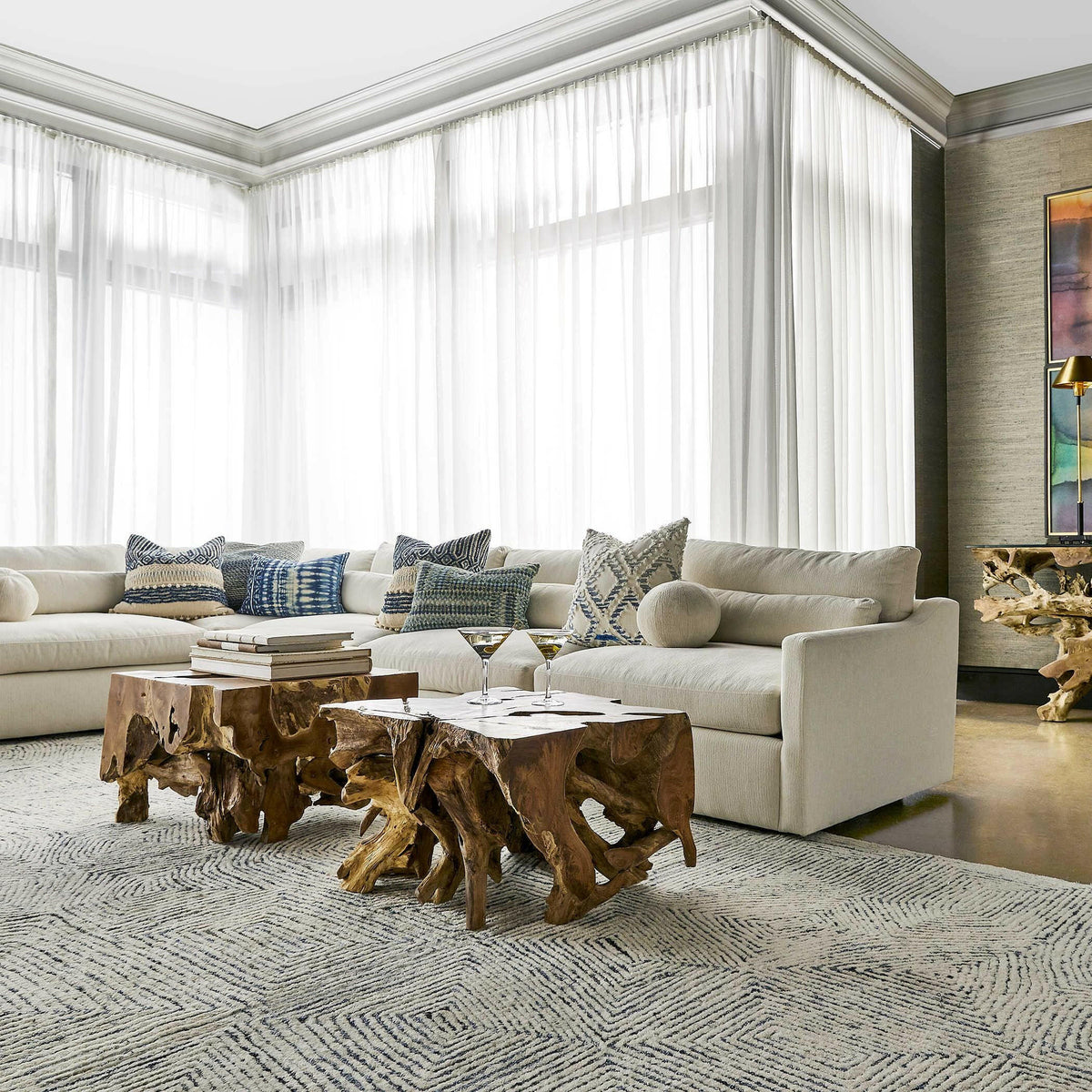 Center Root Modular Table.