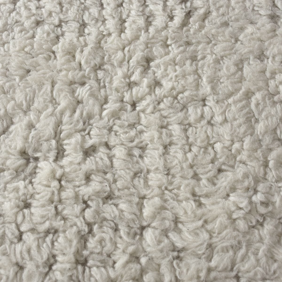 Uttermost Living Clayhill Rug in Ivory White - 182 x 274 cm House of Isabella UK