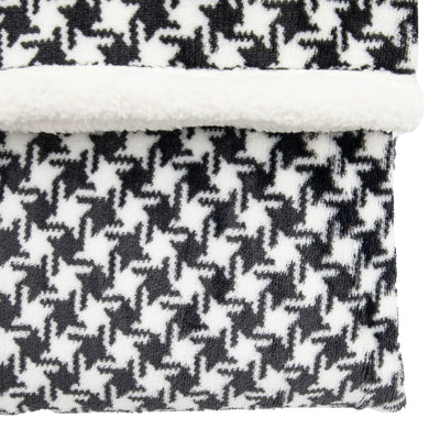 Bodhi Accessories Dogtooth Sherpa Throw House of Isabella UK