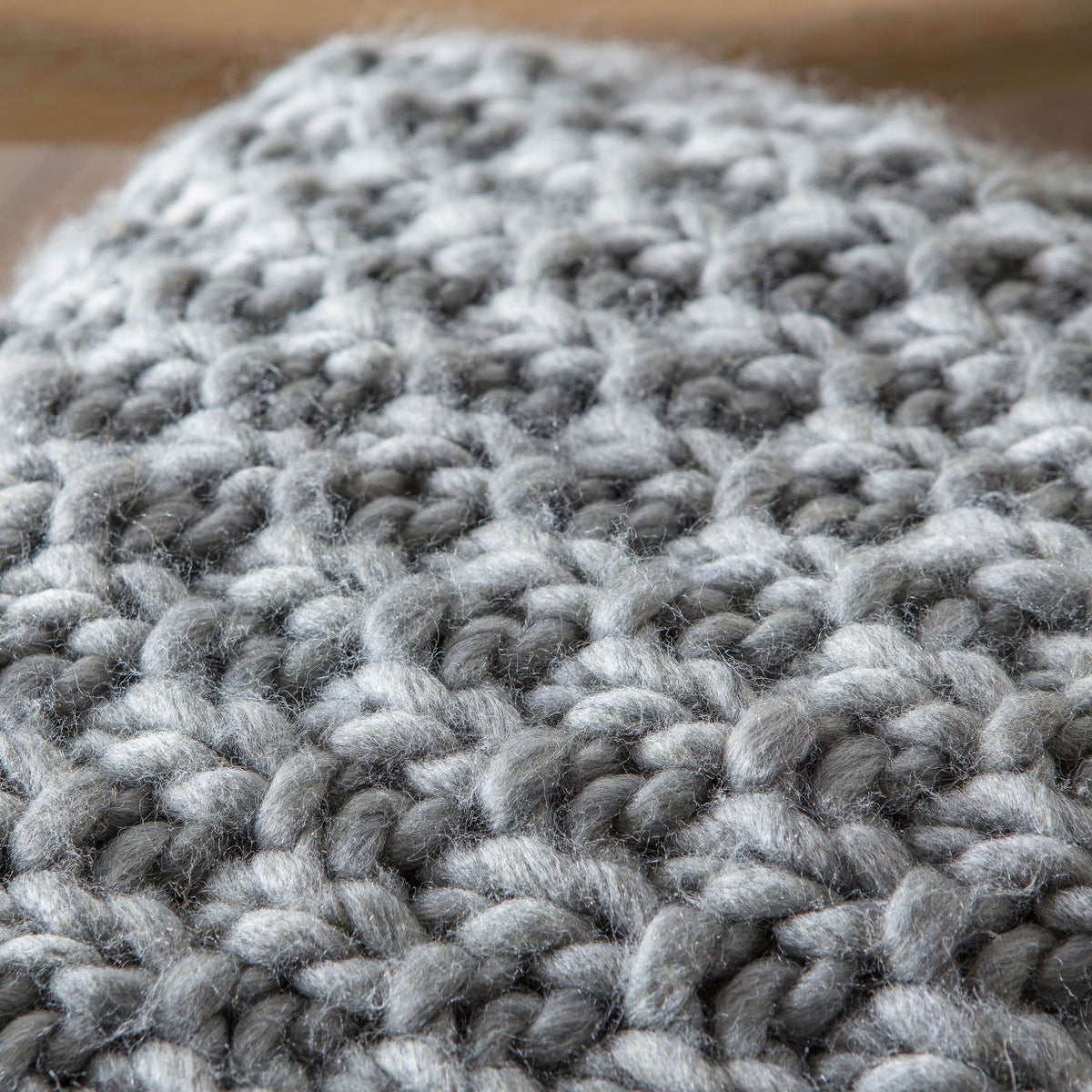 Dubwath Chunky Knitted Throw Grey.