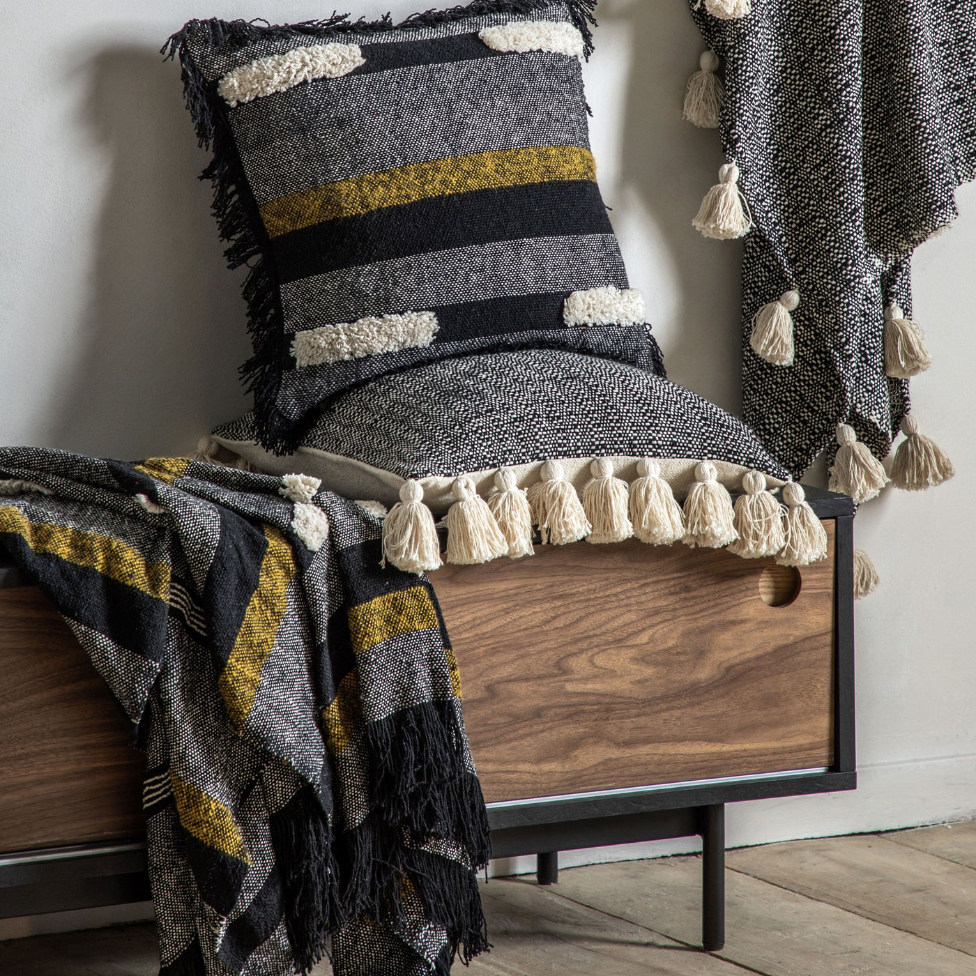 Bodhi Accessories Hockley Throw with Tassels Black House of Isabella UK