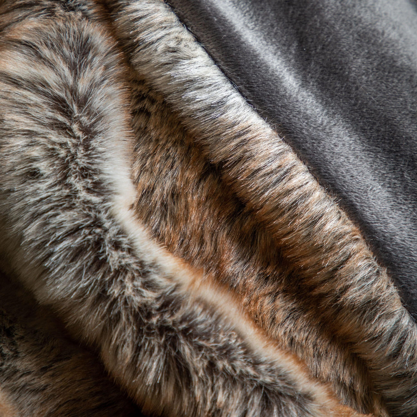 Bodhi Accessories Husky Fur Throw Premium House of Isabella UK