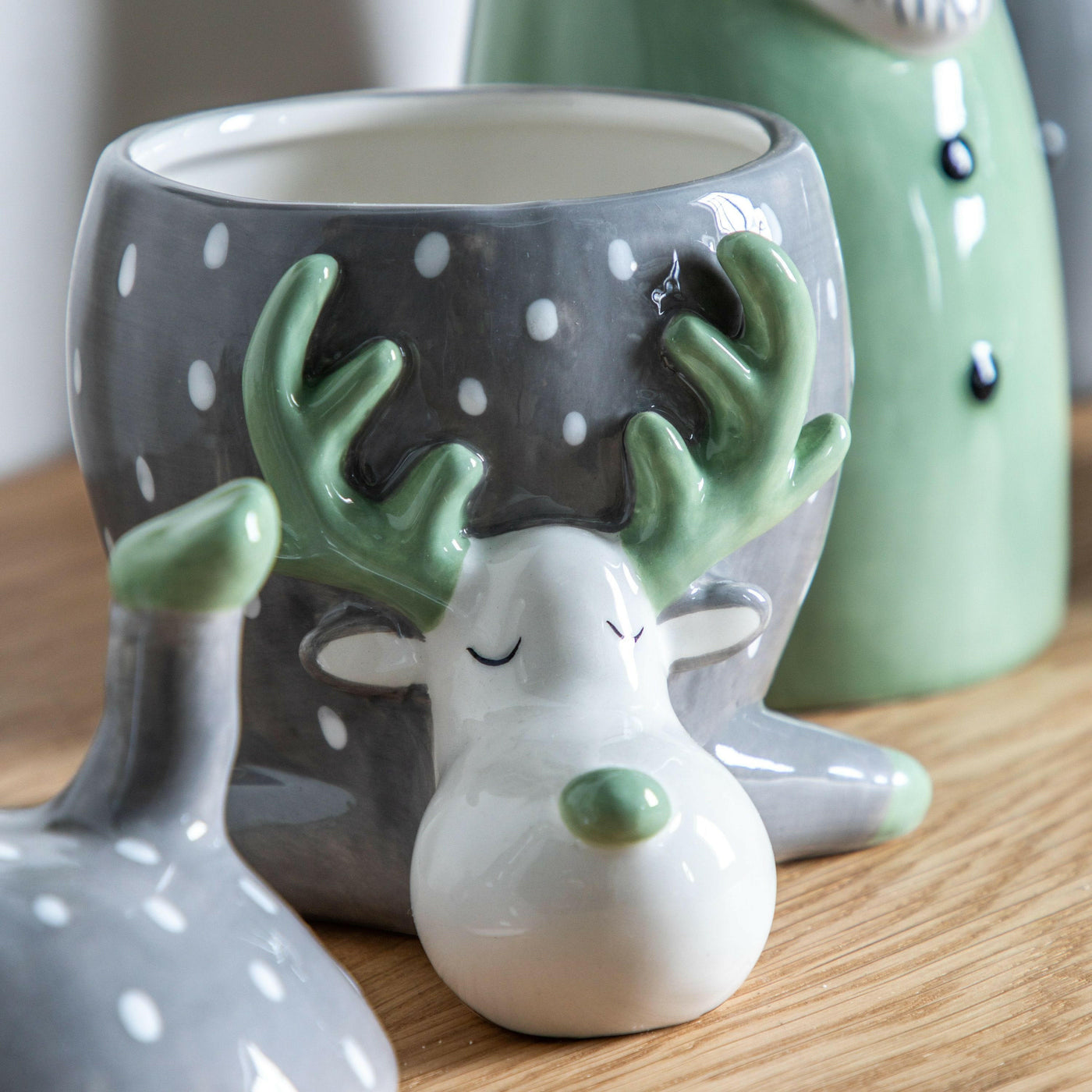 Bodhi Accessories Reindeer Pot with Lid House of Isabella UK