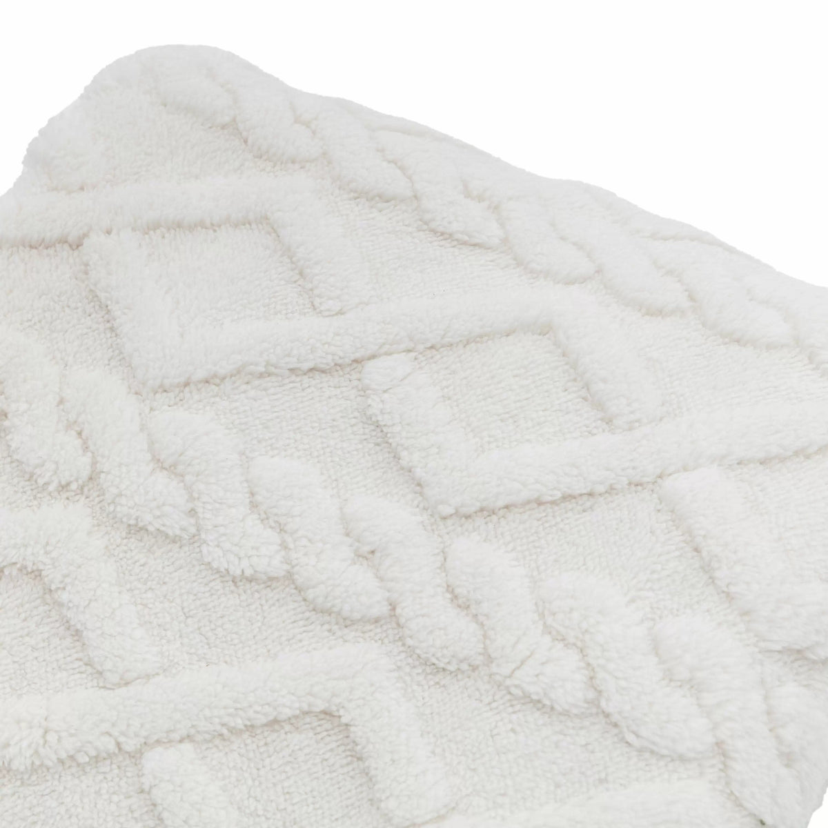 Textures Cable Knit Cream.