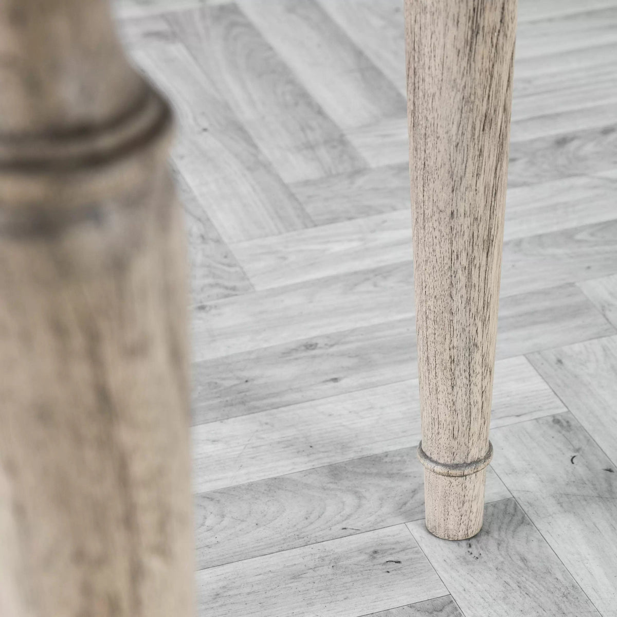 Dunbar Round Dining Table.