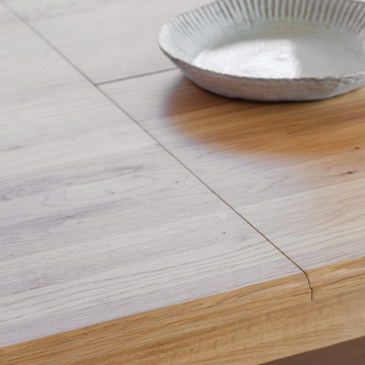 Holbeach Extending Dining Table.