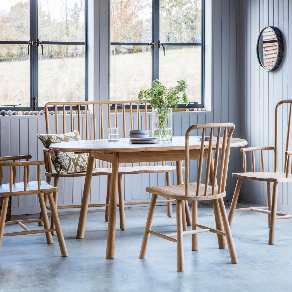 Holbeach Round Extending Table.