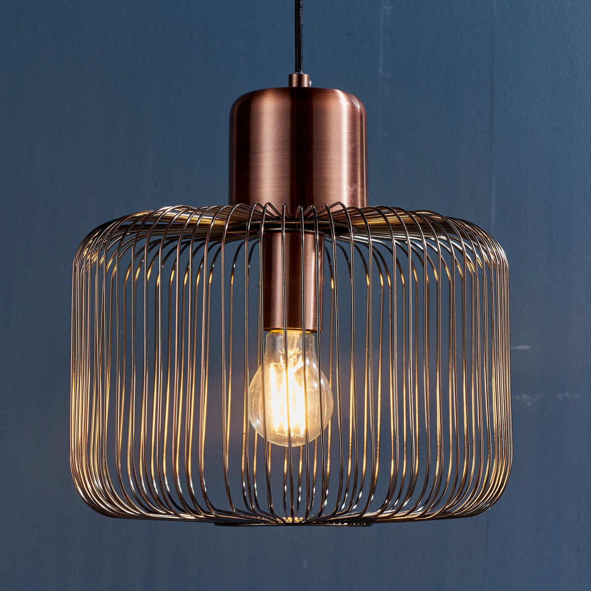 Eaburnham Pendant Light Small.