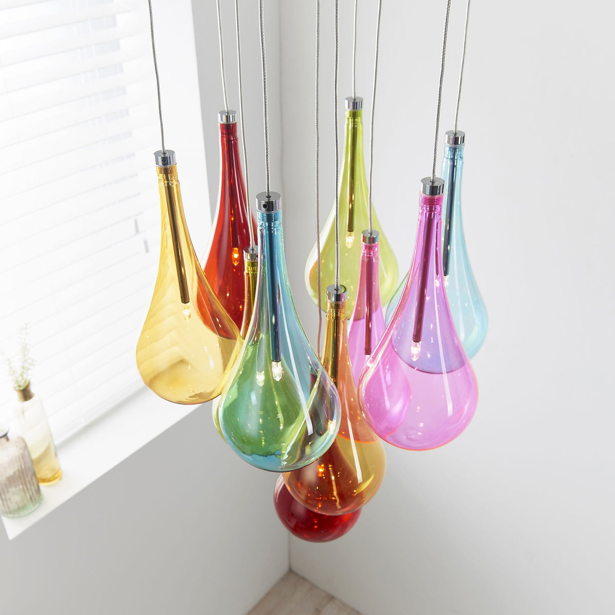 Eachinnock 10 Pendant Light.