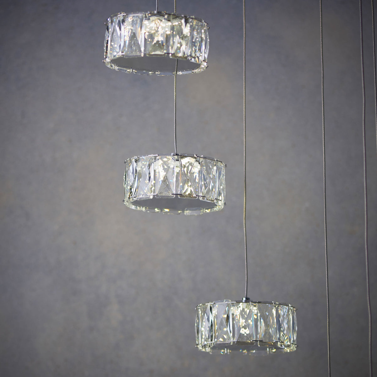Farnworth 16 Cluster Pendant Light.