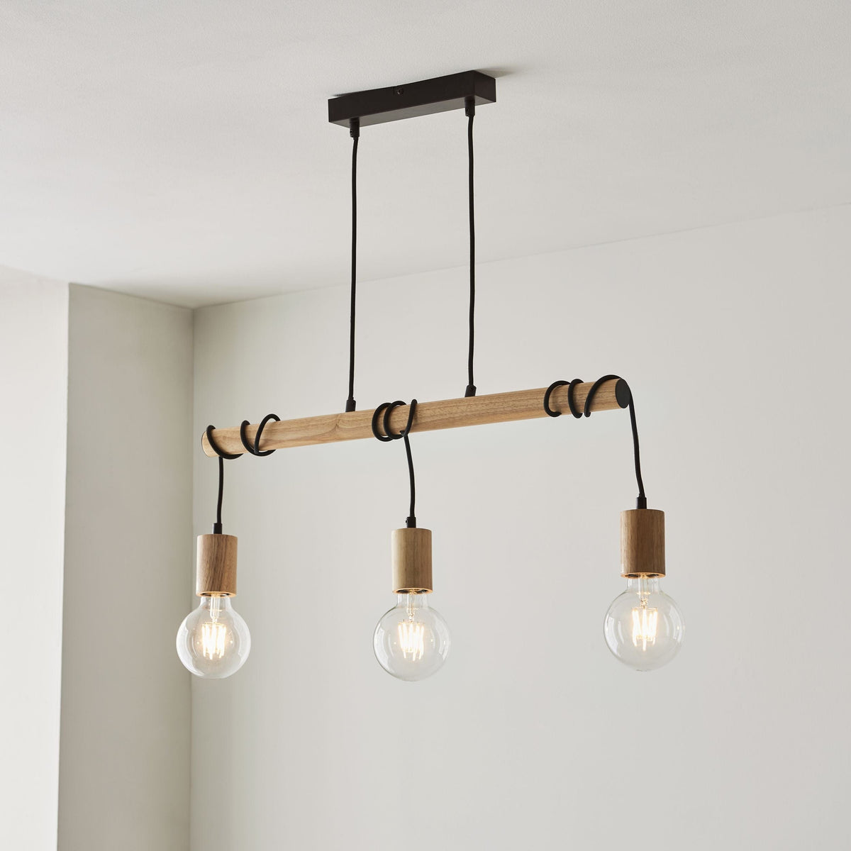 Hailey 3 Pendant Light Black.