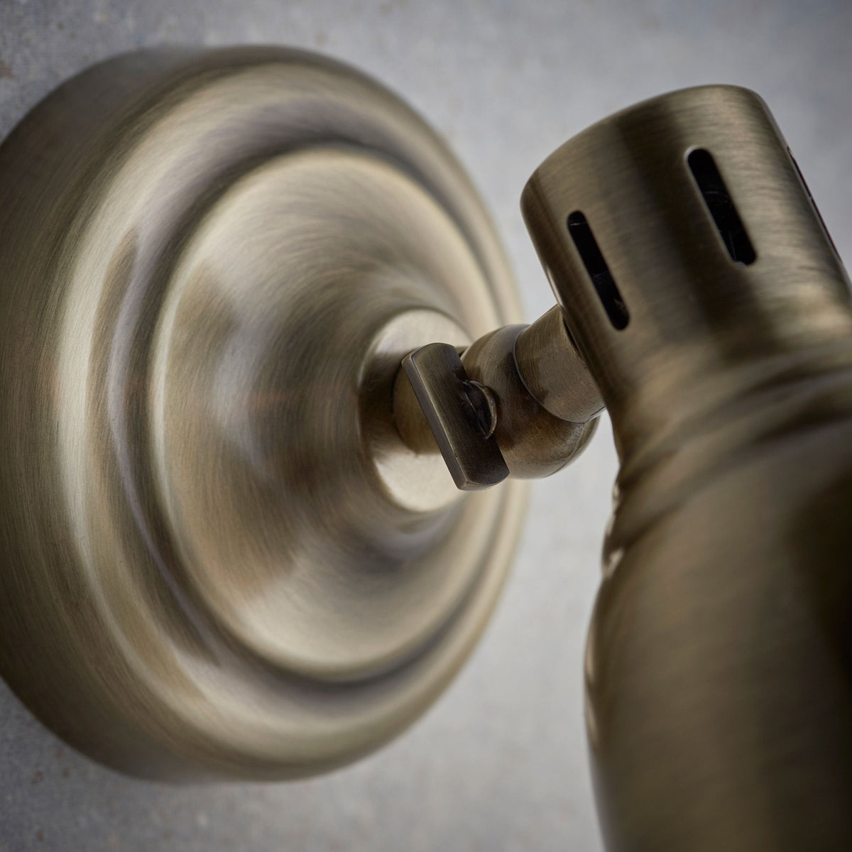 Highbridge Wall Light Antique Brass.