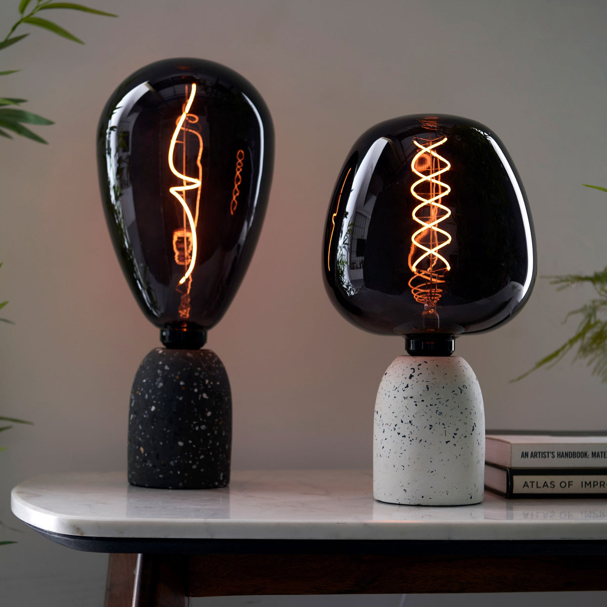 Hindley 4W LED E27 Warm White.