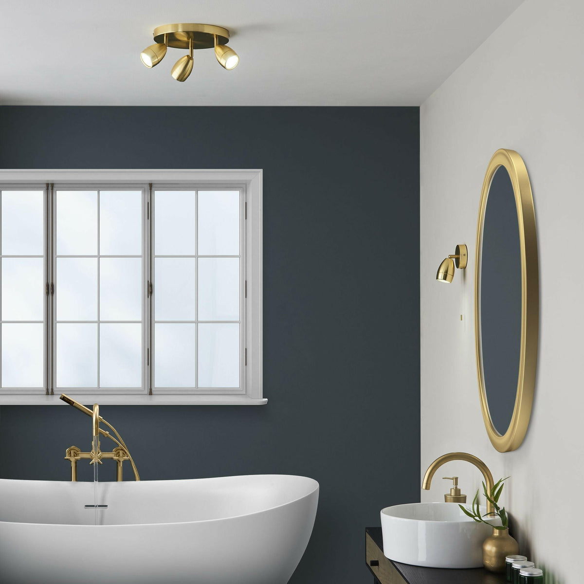 Fareham Bathroom Ceiling Light - Single Brass.
