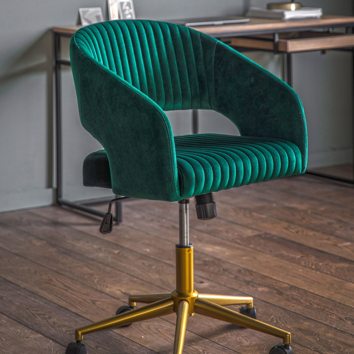 Dunball Swivel Chair Green Velvet.