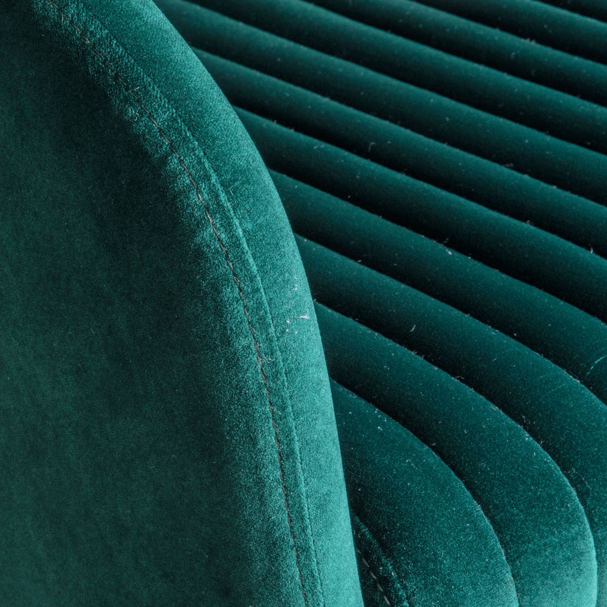 Dunball Swivel Chair Green Velvet.