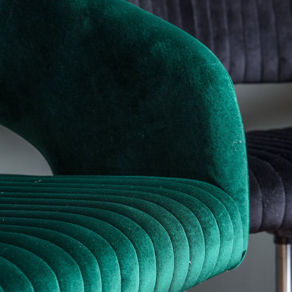 Dunball Swivel Chair Green Velvet.