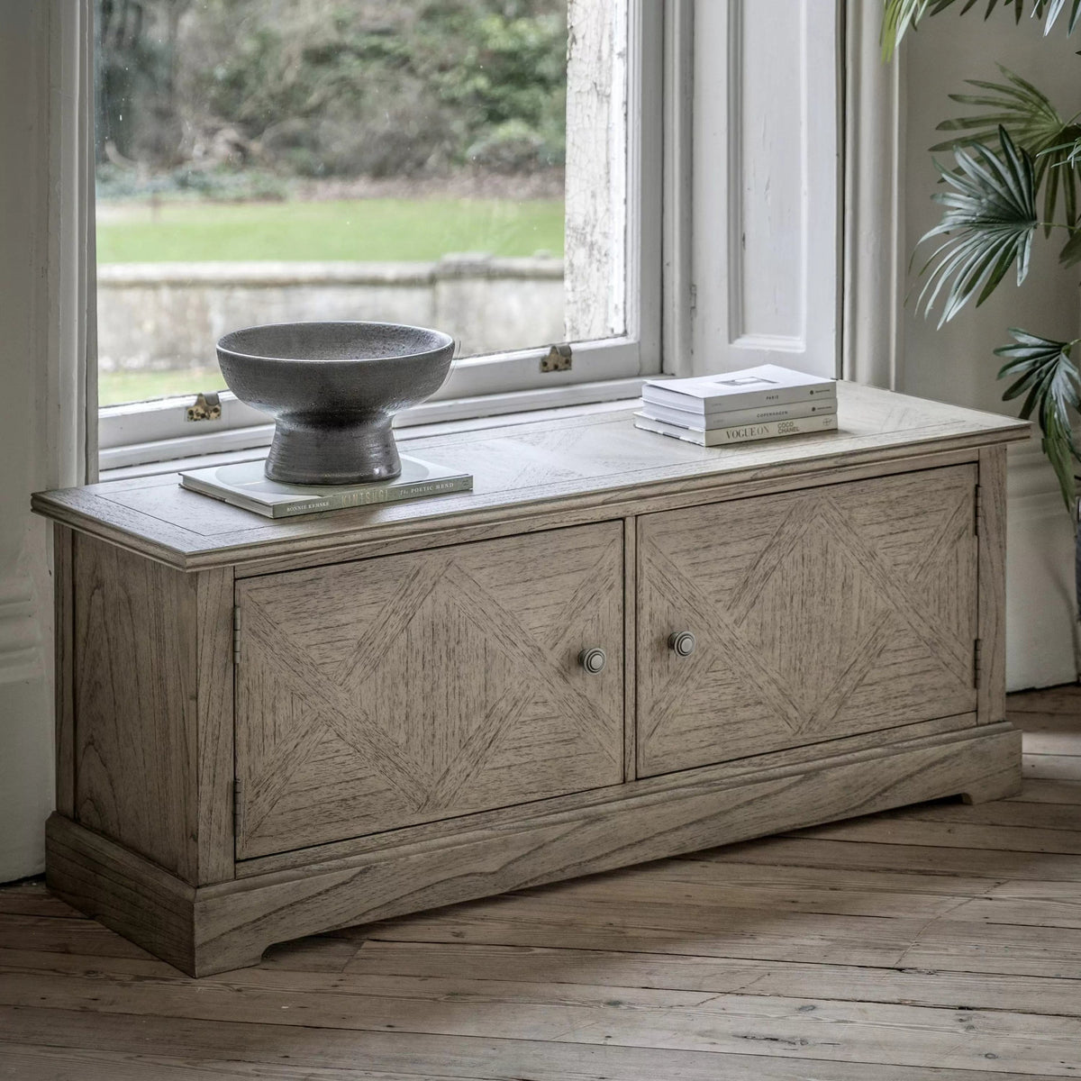 Dunbar 2 Door Media Unit.