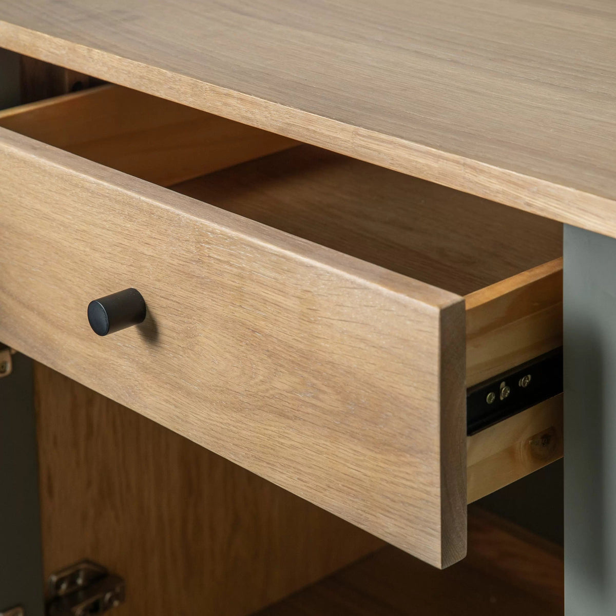 Ealing 2 Drawer 2 Door Sideboard.