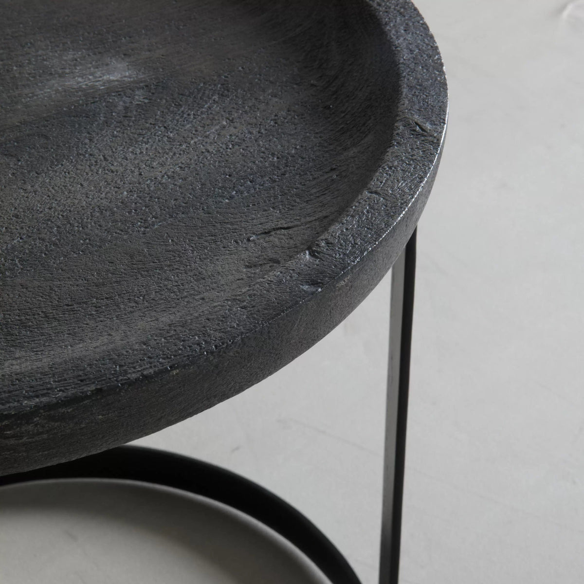 EaYoulstone Nest of 2 Tables.