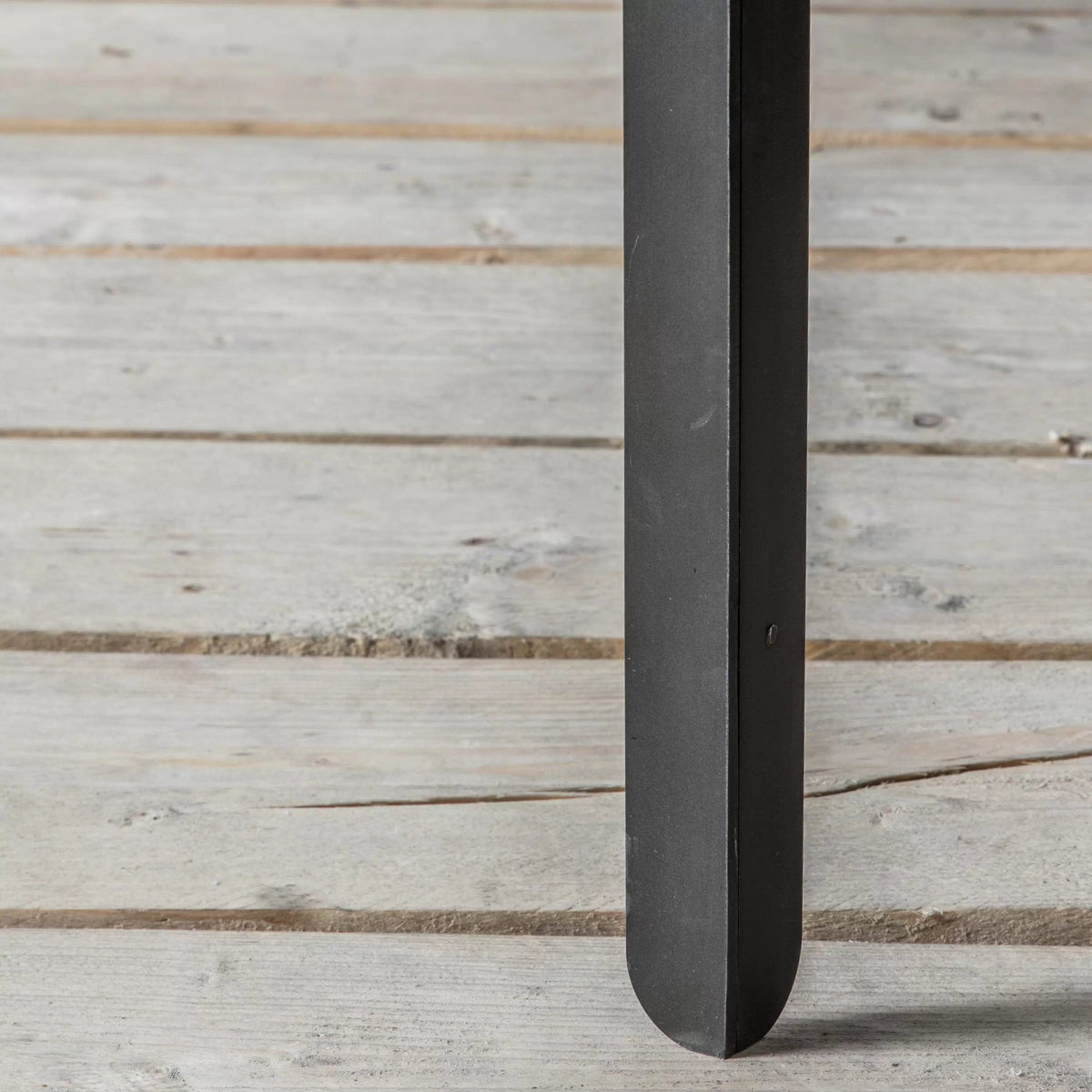 Eccle 2 Drawer Desk.