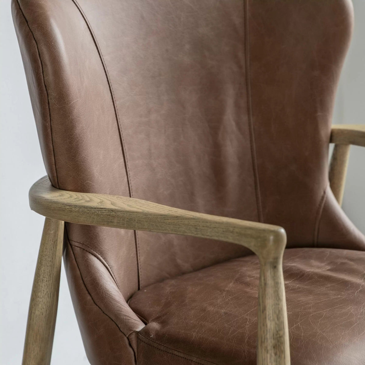 Latchbrook Armchair Ant Brown Leather 670x640x900mm.