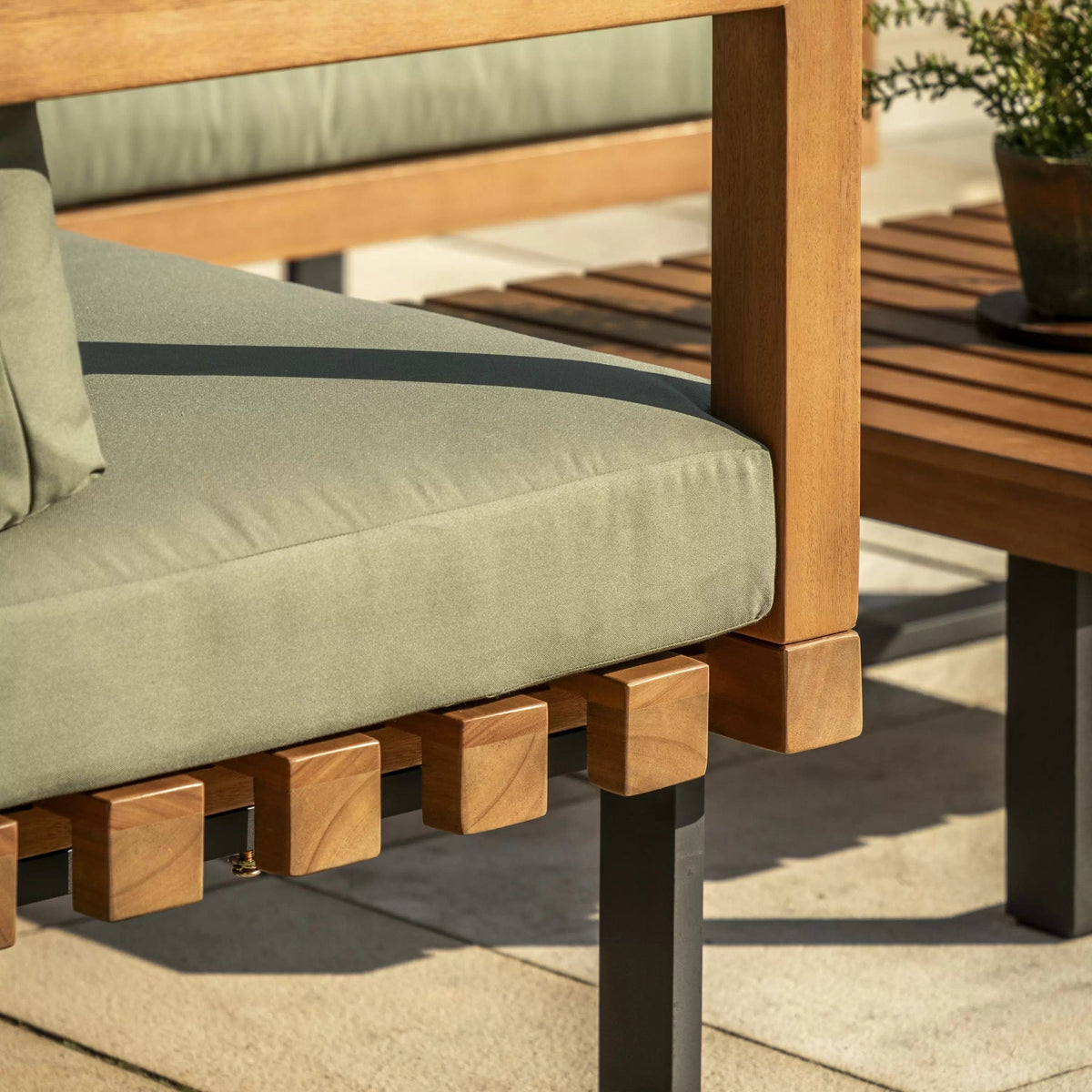 Oad Corner Sofa Set.