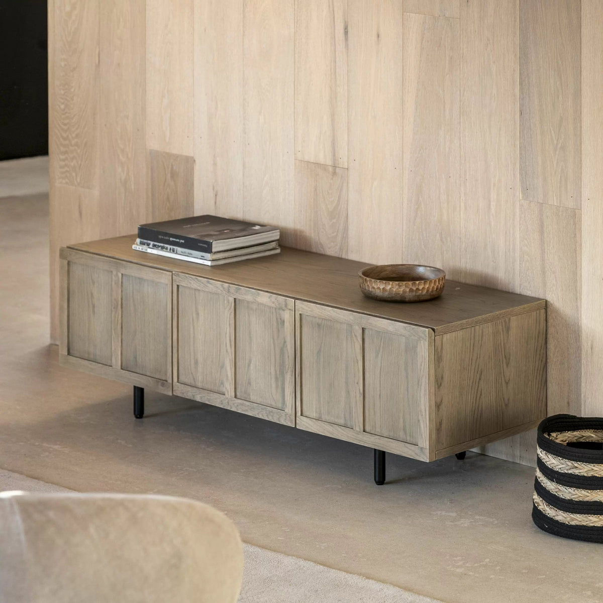 Rosemergy Media Unit 1257x400x400mm.