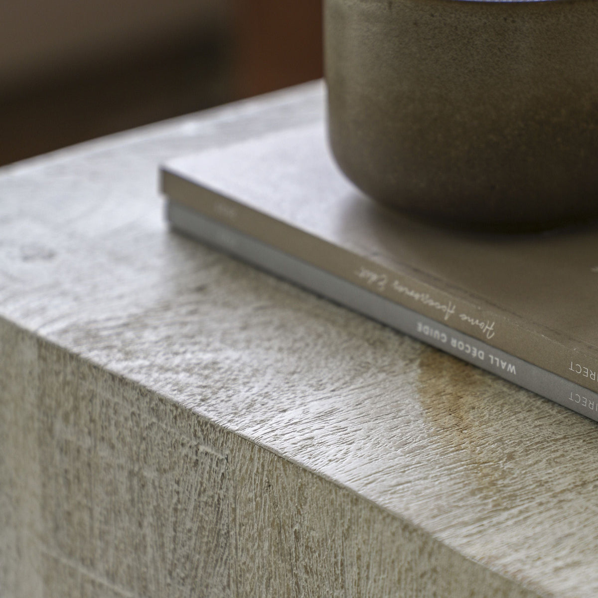 Wolsty Side Table Whitewash 400x400x550mm.