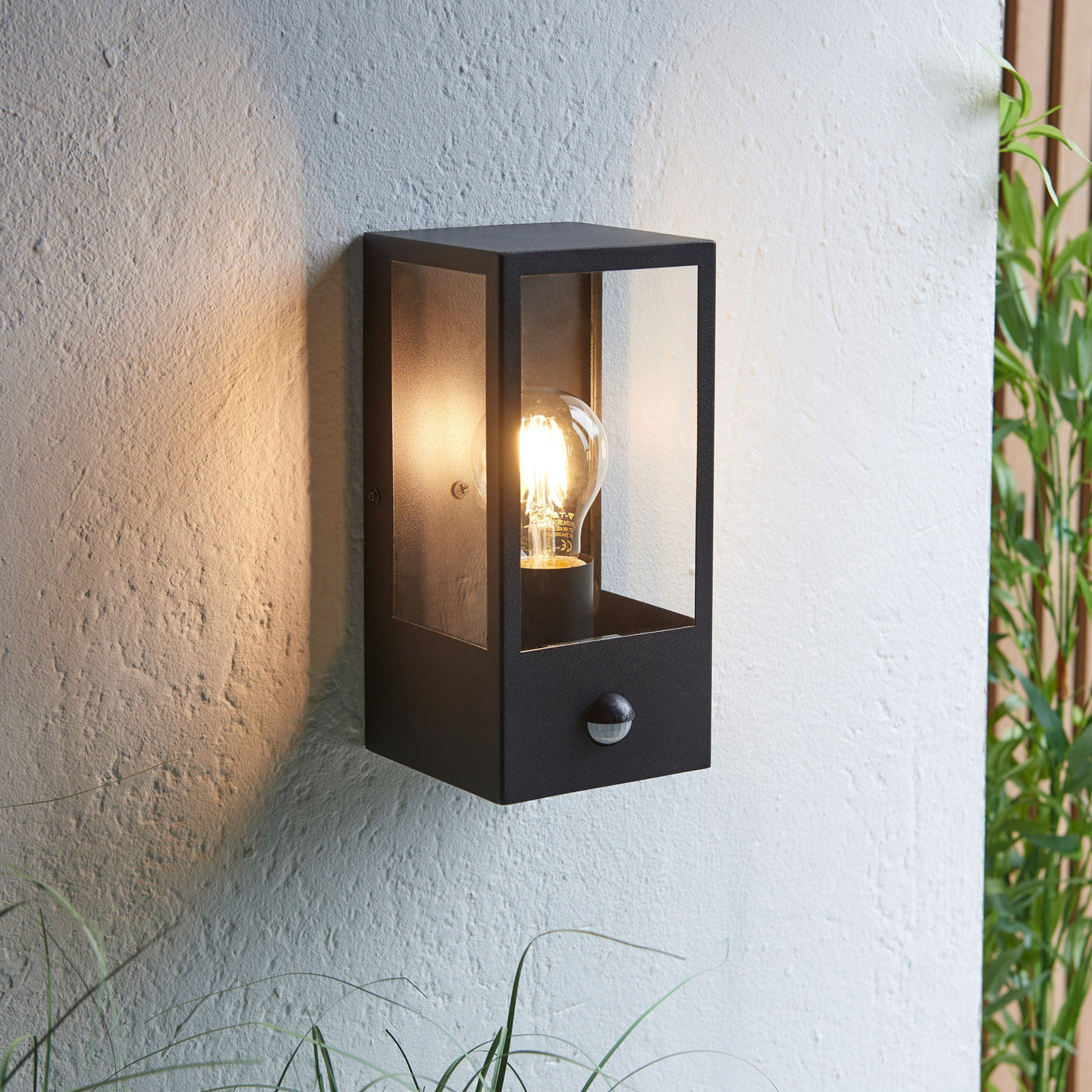 Bodhi Outdoors Edenbridge Outdoor Wall Light House of Isabella UK