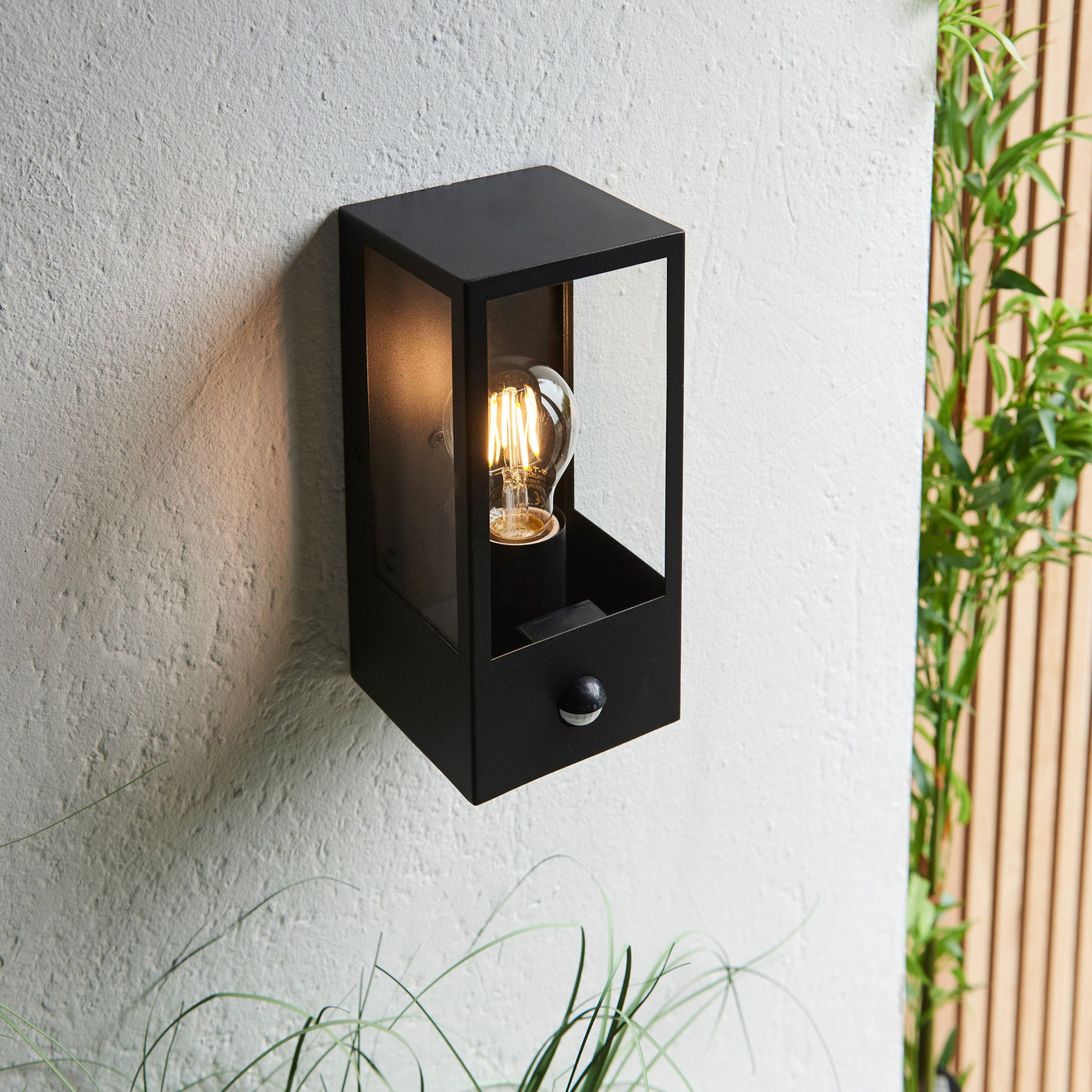 Bodhi Outdoors Edenbridge Outdoor Wall Light House of Isabella UK