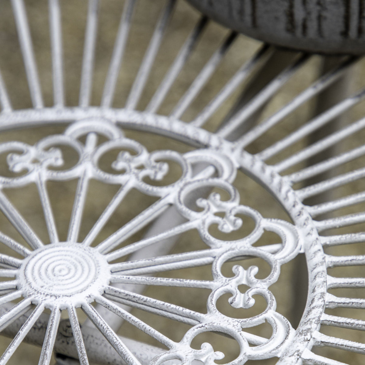 Gawcott 2 Seater Bistro Set - Vanilla.