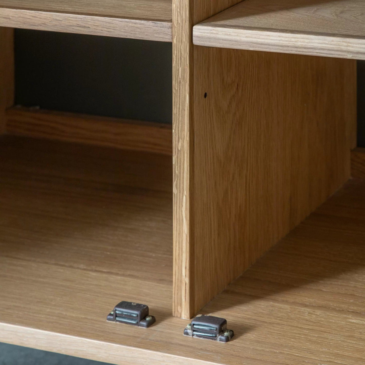 Ealing 6 Drawer Chest.