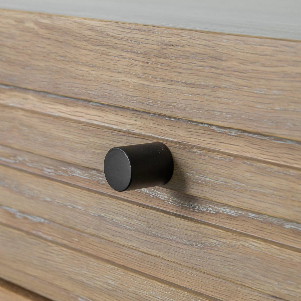 Ealing 6 Drawer Chest.