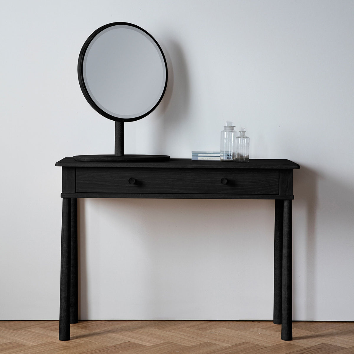 Holbeach Dressing Table With Drawer Black.