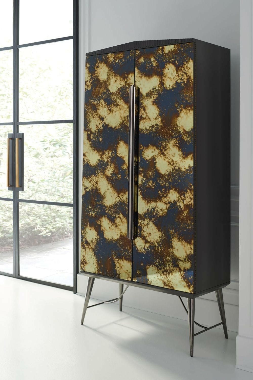 Served with a Twist Cabinet.